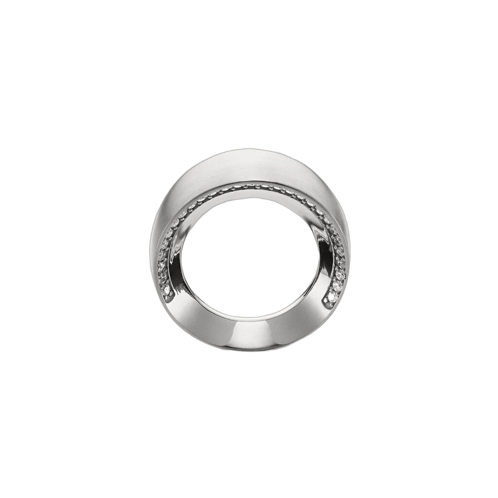 Tinais Ring with Diamonds