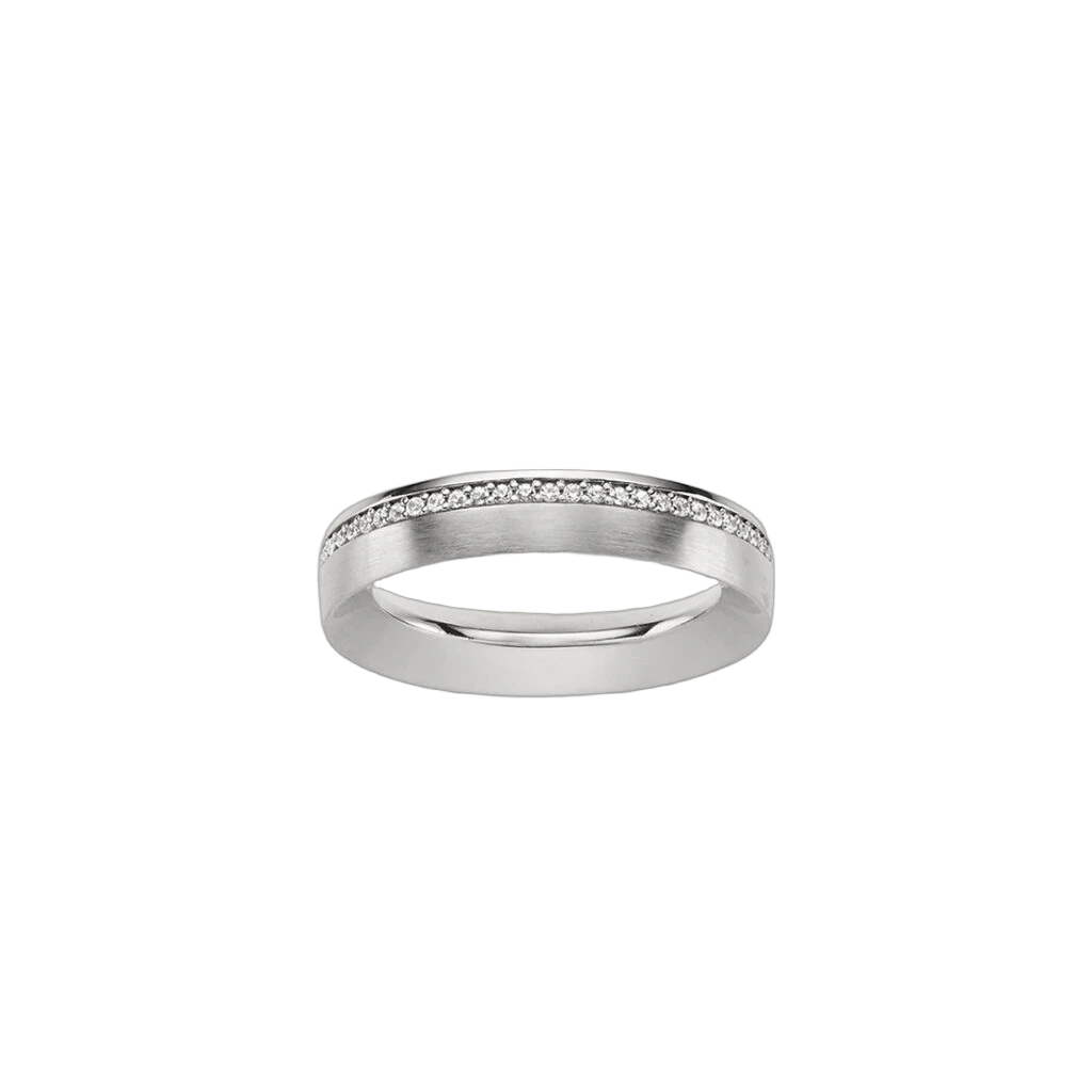 Tinais Ring with Diamonds